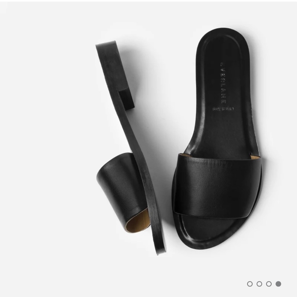 Everlane black slide sandals size 7